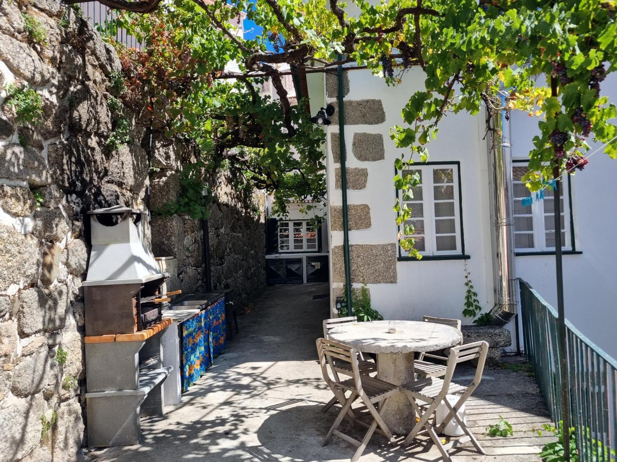 Manteigas Lovers Exterior photo